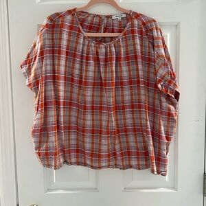 Boxy cotton shirt